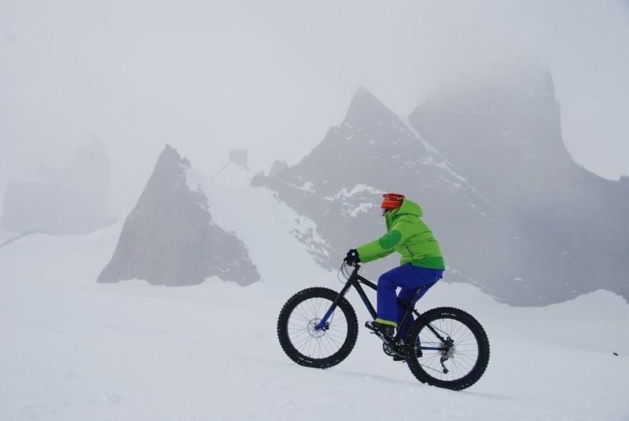 inspirational public speaker Susan Purvis Mountian Biking Snow Peaks in the coldest place on earth
