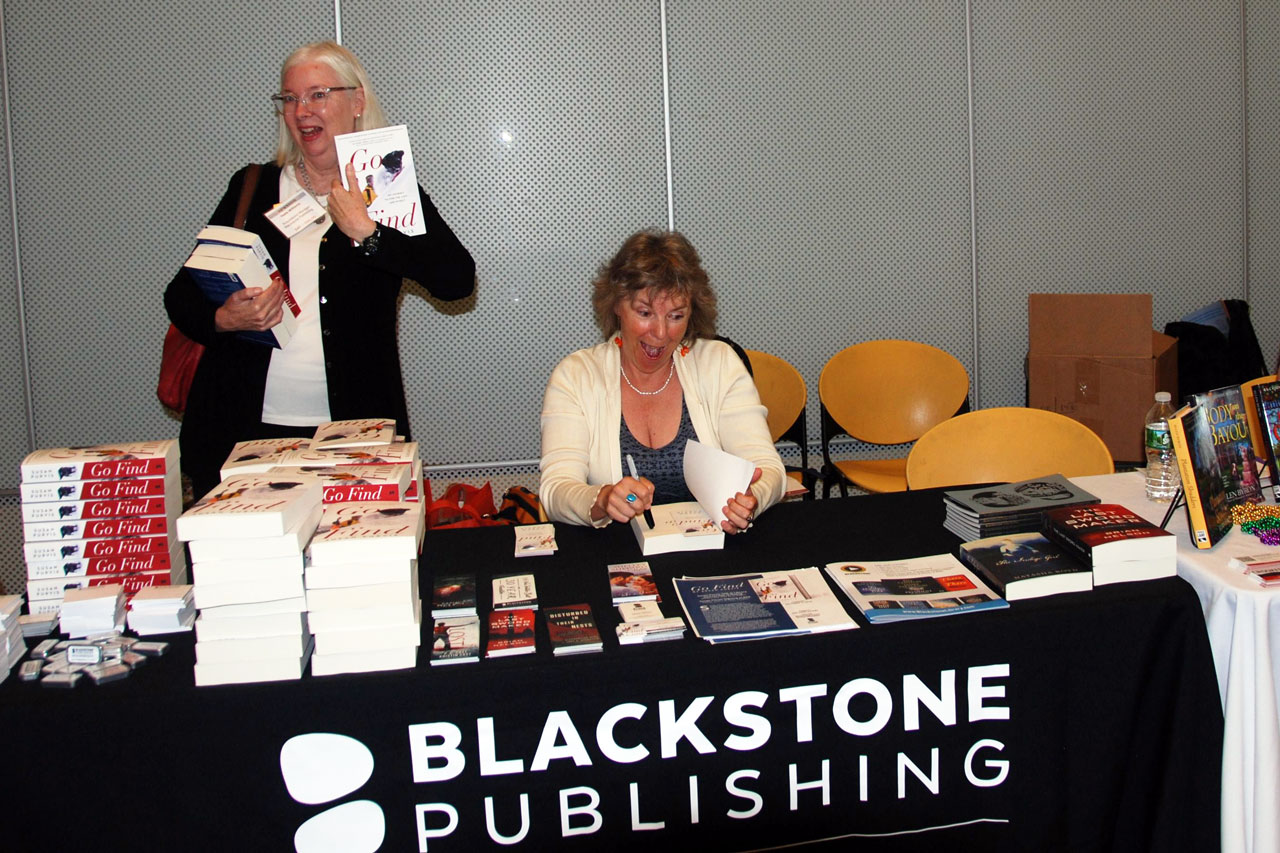 Susan-Purvis-autographing-Go-Find-Blackstone
